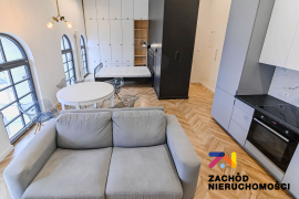 Mieszkanie w lofcie z miejscem postojowym